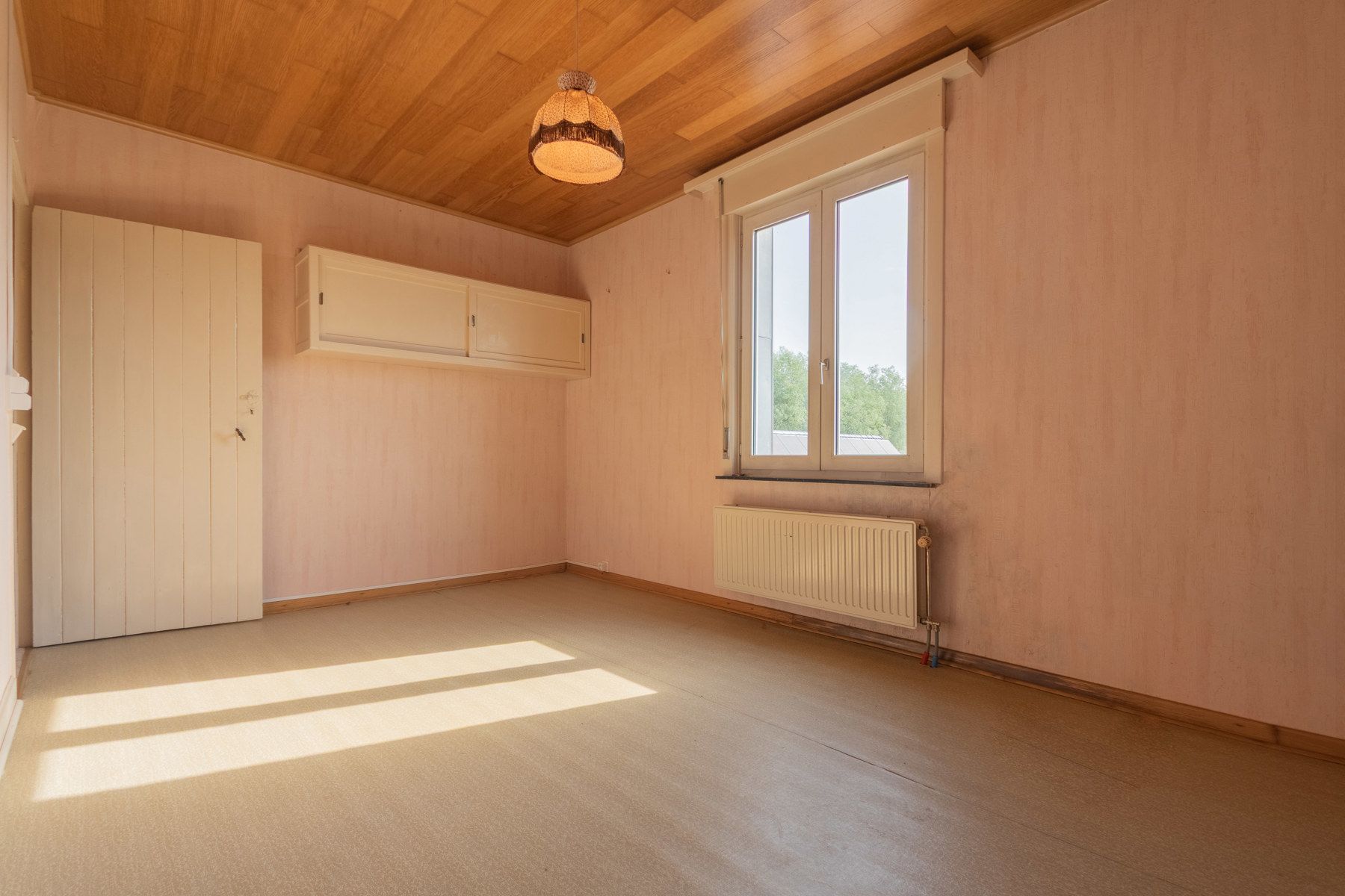 Gunstig gelegen woning met zicht op omliggende weilanden foto 11