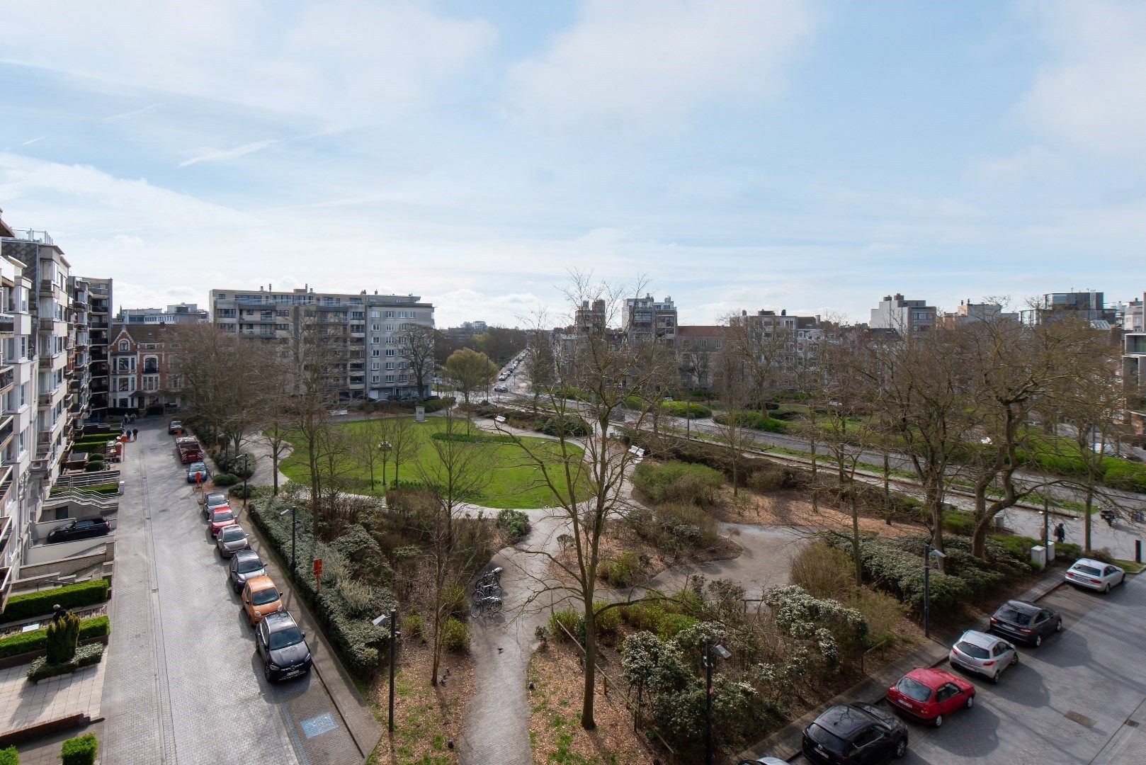 LUXUEUS GERENOVEERD 2 SLPK APP MET ZICHT OP GROEN foto 5