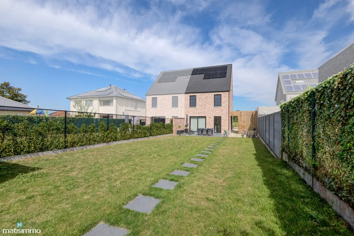 RUIME NIEUWBOUWWONING MET 4 SLAAPKAMERS EN RUIME TUIN TE MARTENSLINDE (BILZEN) foto 23
