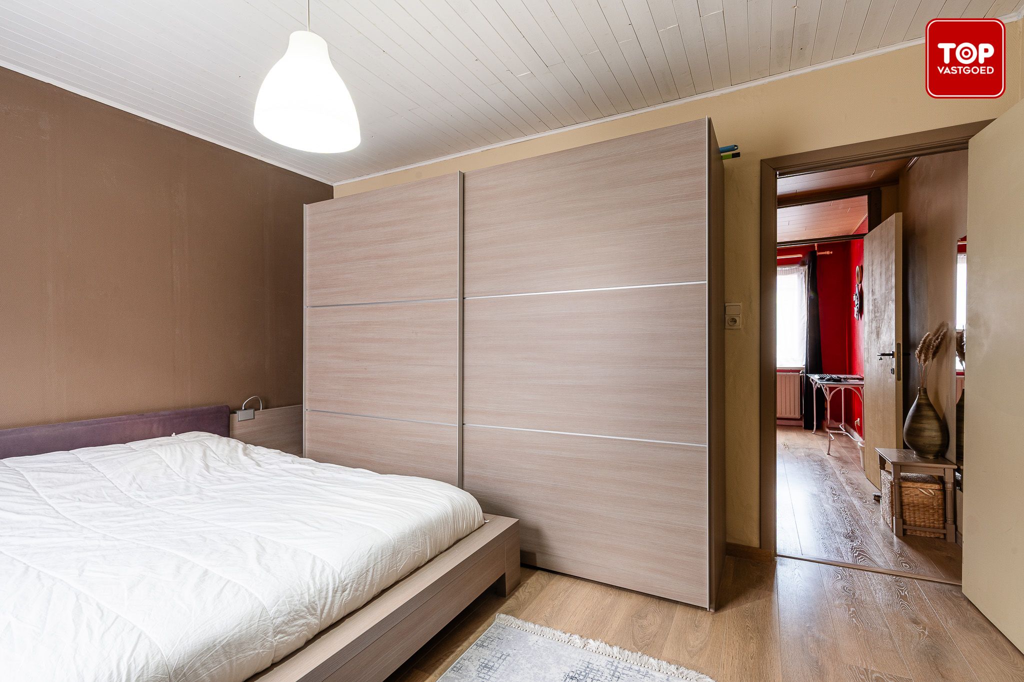 Instapklare woning met 4 slaapkamers op gunstige locatie. foto 10