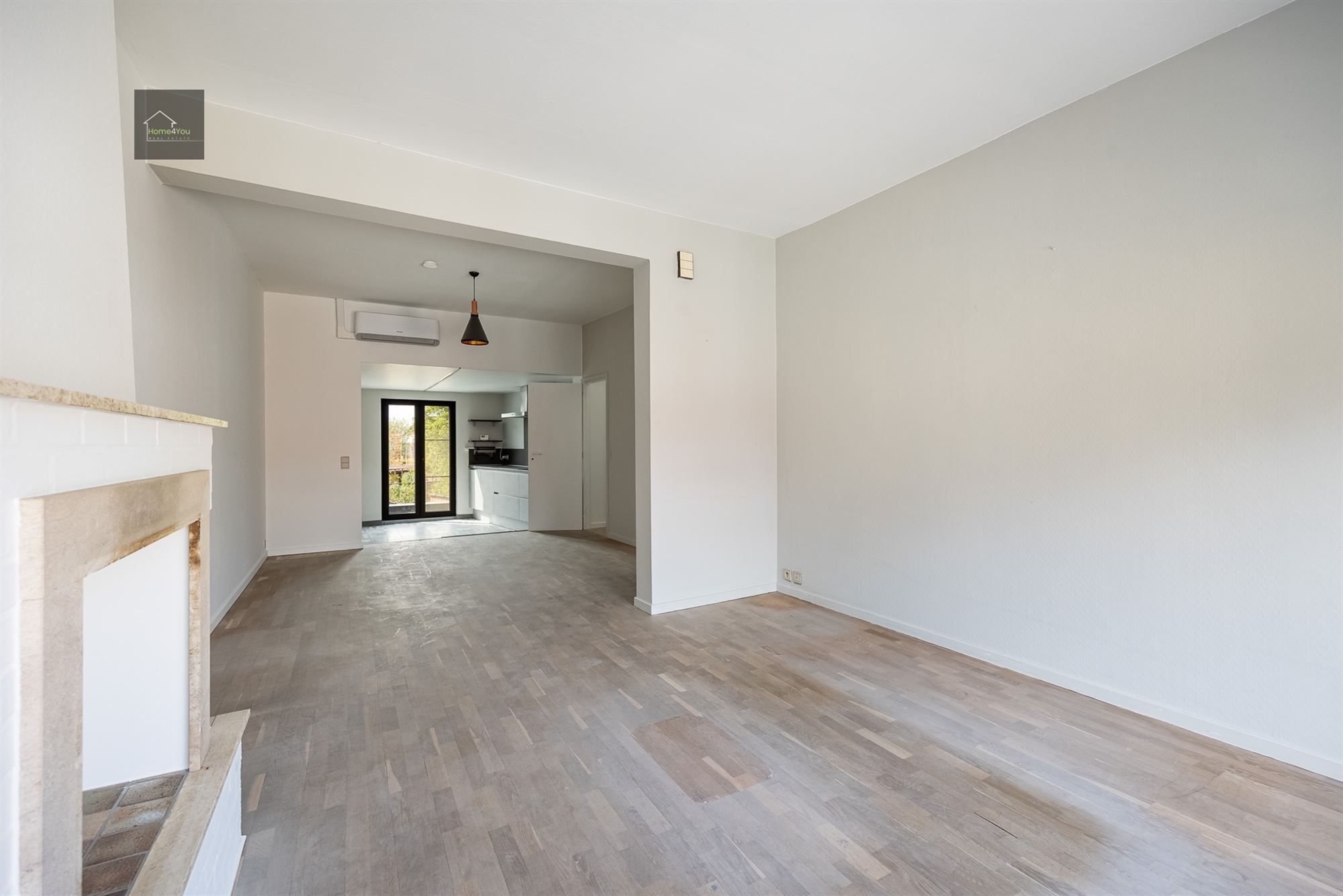 Handelshuis met duplex en 2 aparte tuinen foto 18