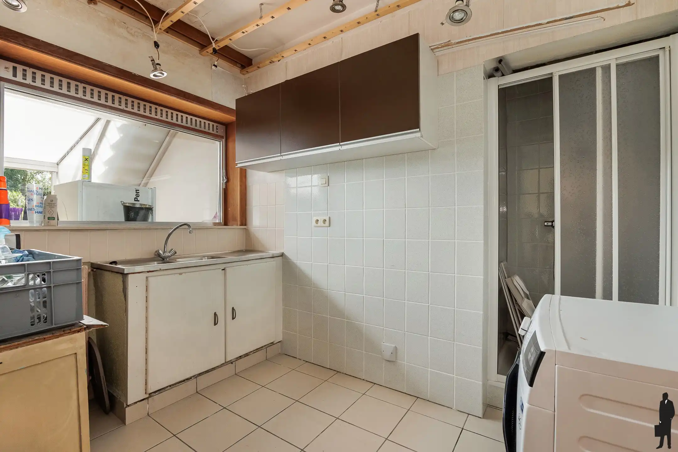 Ruime woning met 5 slpk, zonnige tuin & tal van mogelijkheden foto 9