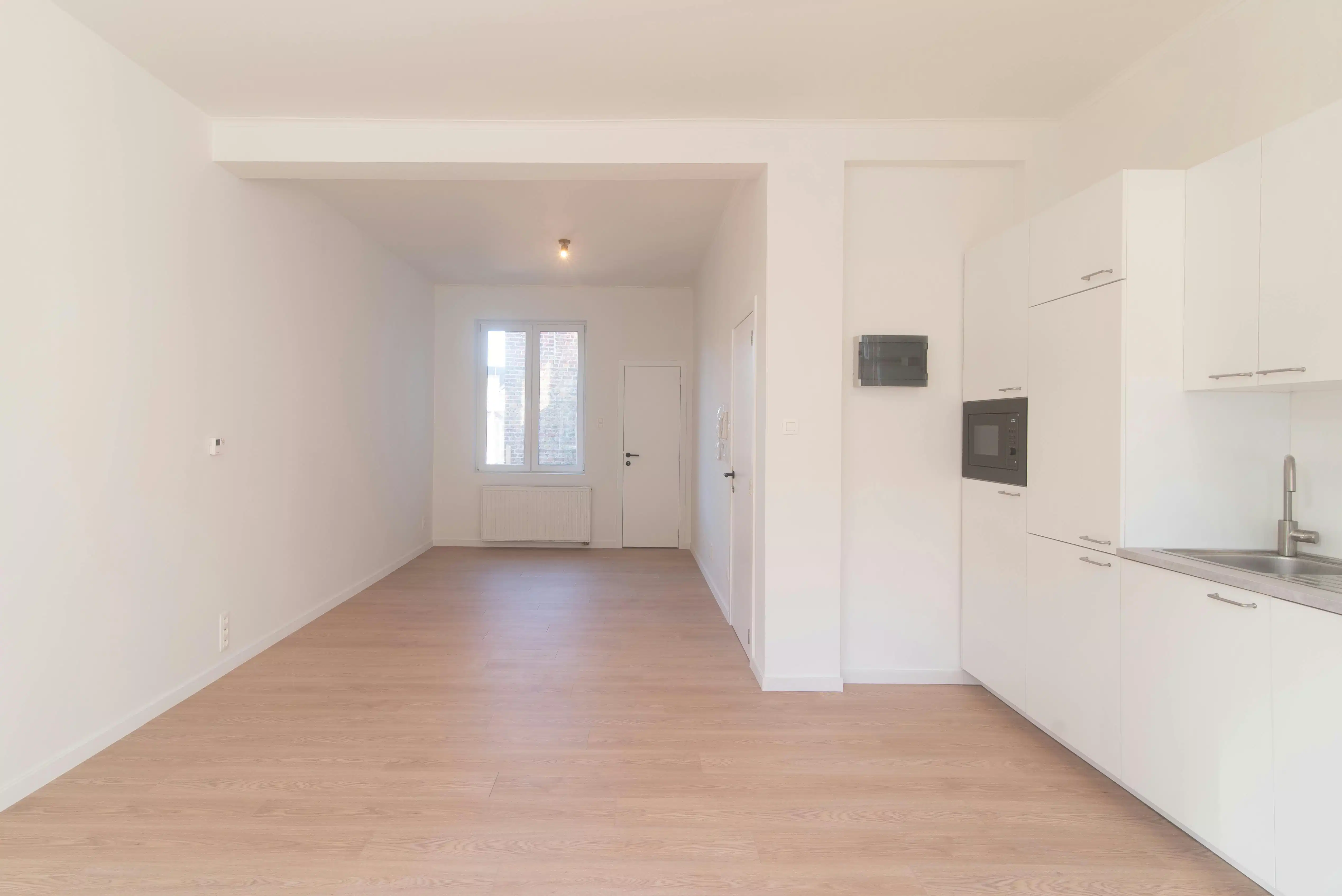 Lichtrijk appartement met één slaapkamer te Oostende foto 5