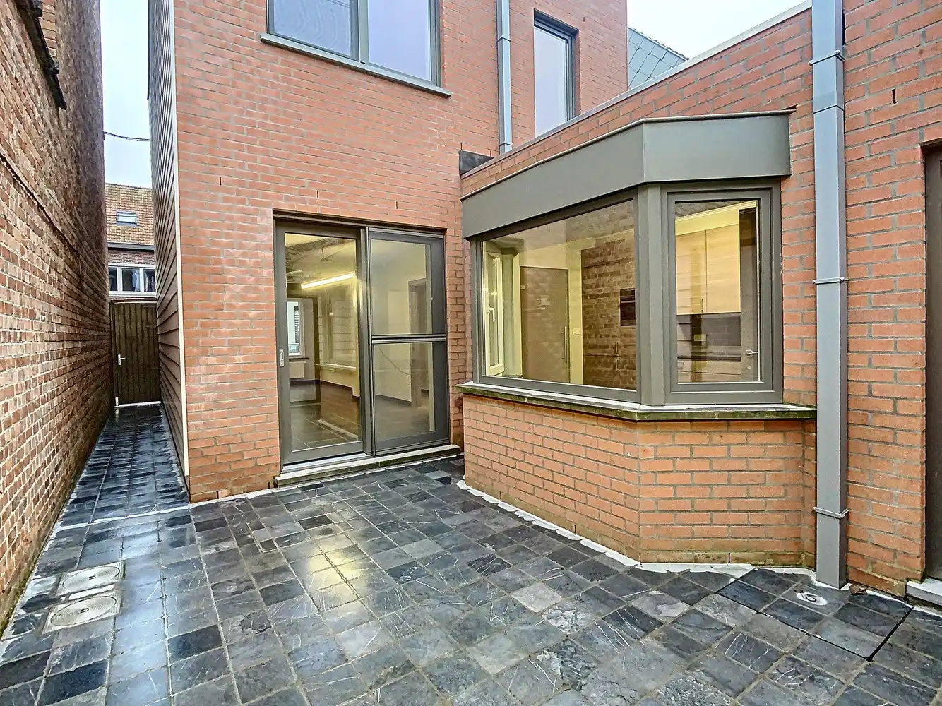 Recent gerenoveerde woning met 3 slpks foto 6