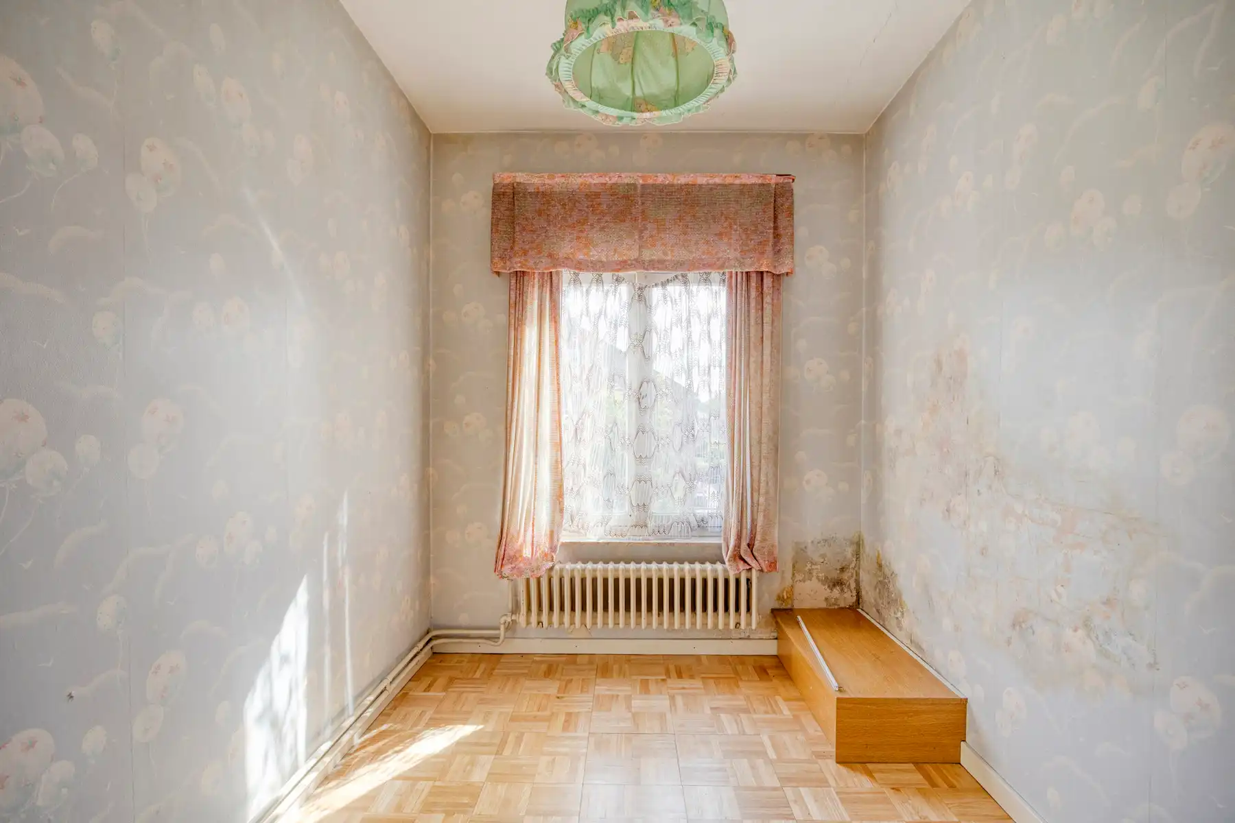 Goed gelegen woning met 3 slaapkamers, garage en tuin foto 18