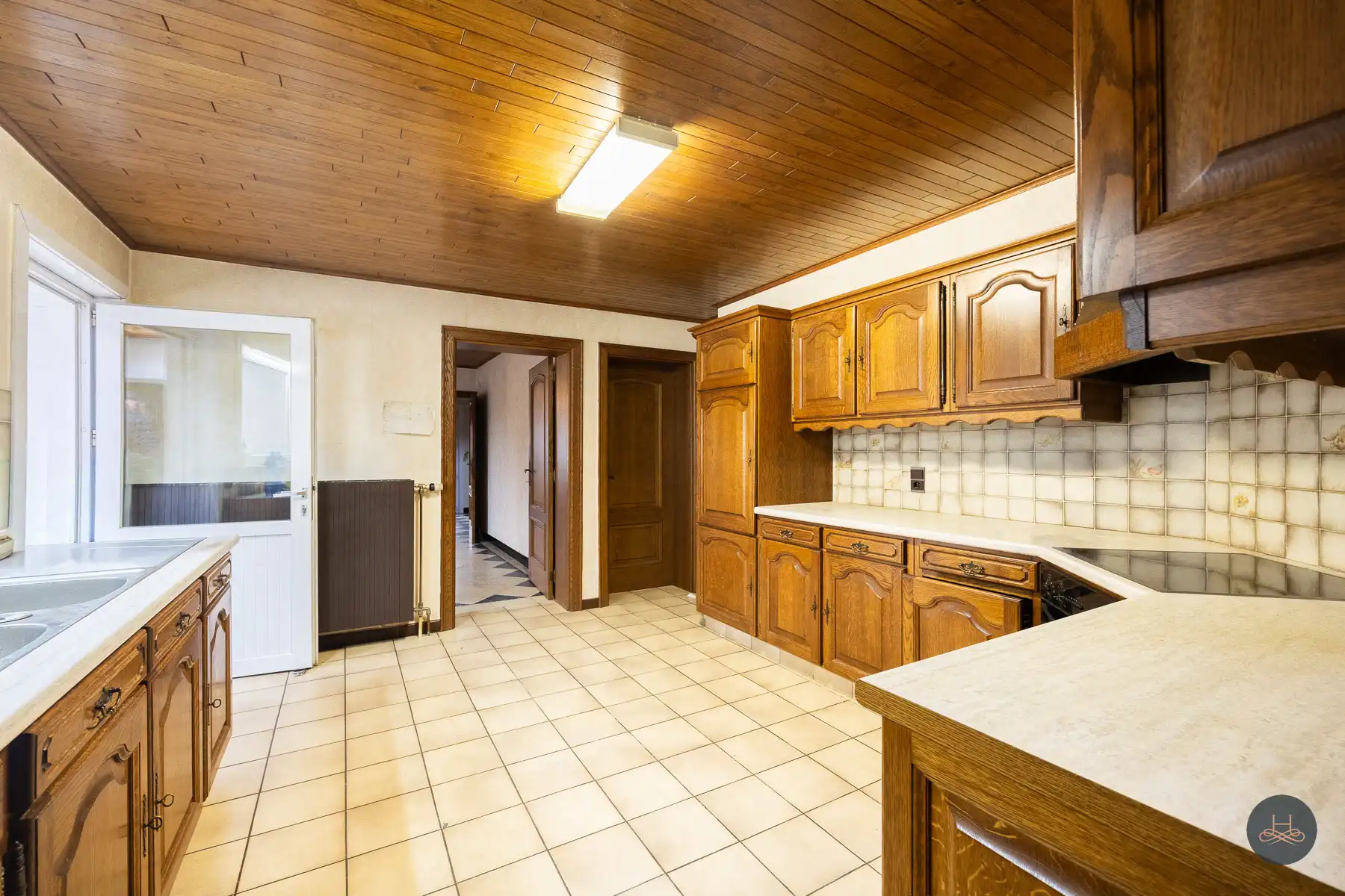 Te renoveren open bebouwing op ruim perceel in Baal foto 5