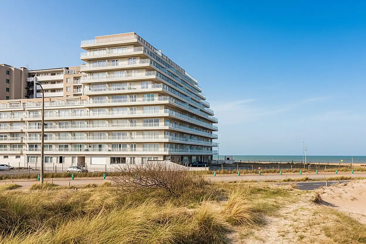 Goed gelegen staanplaats te koop aan de Zeedijk! foto 5