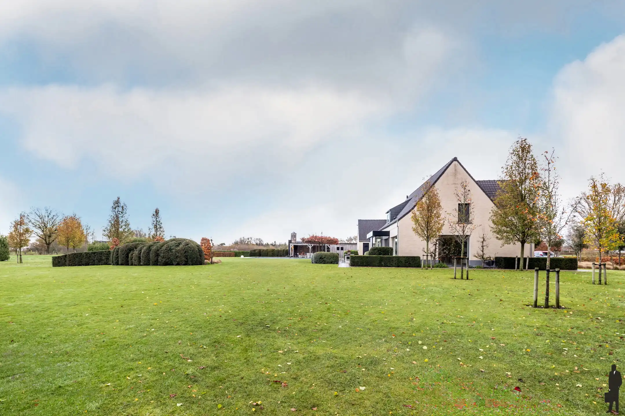 Instapklare villa temidden van uitgestrekte weilanden en landerijen!  foto 35