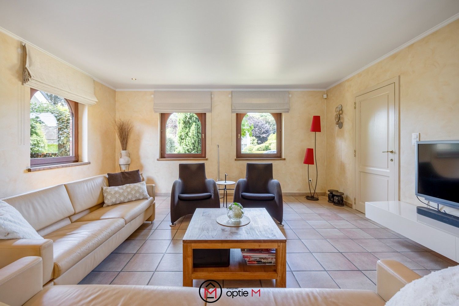 MEDITERRANE RUST IN EIGEN TUIN - CHARMANTE SPAANSE VILLA MET ZWEMBAD IN CENTRUM ZUTENDAAL TE KOOP foto 5