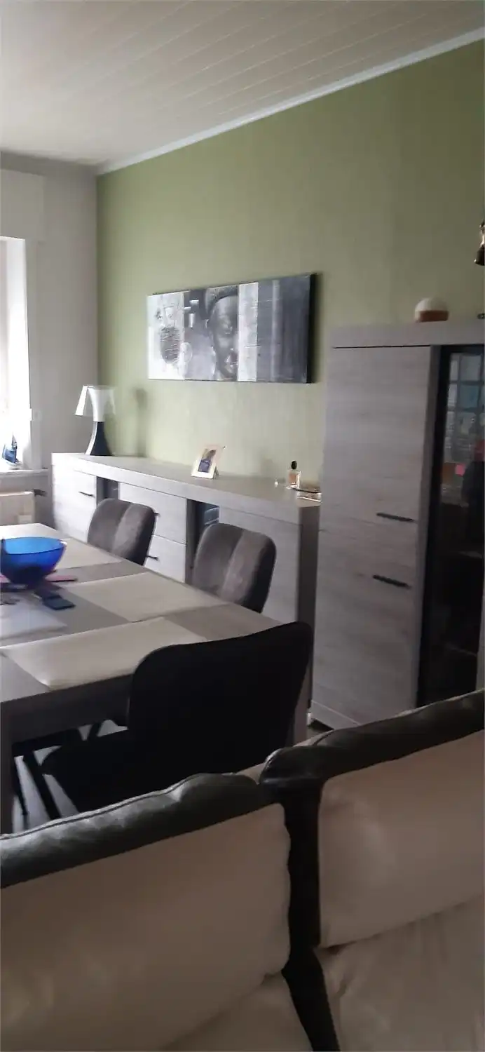 Ruime, praktische woning met tuin foto 11