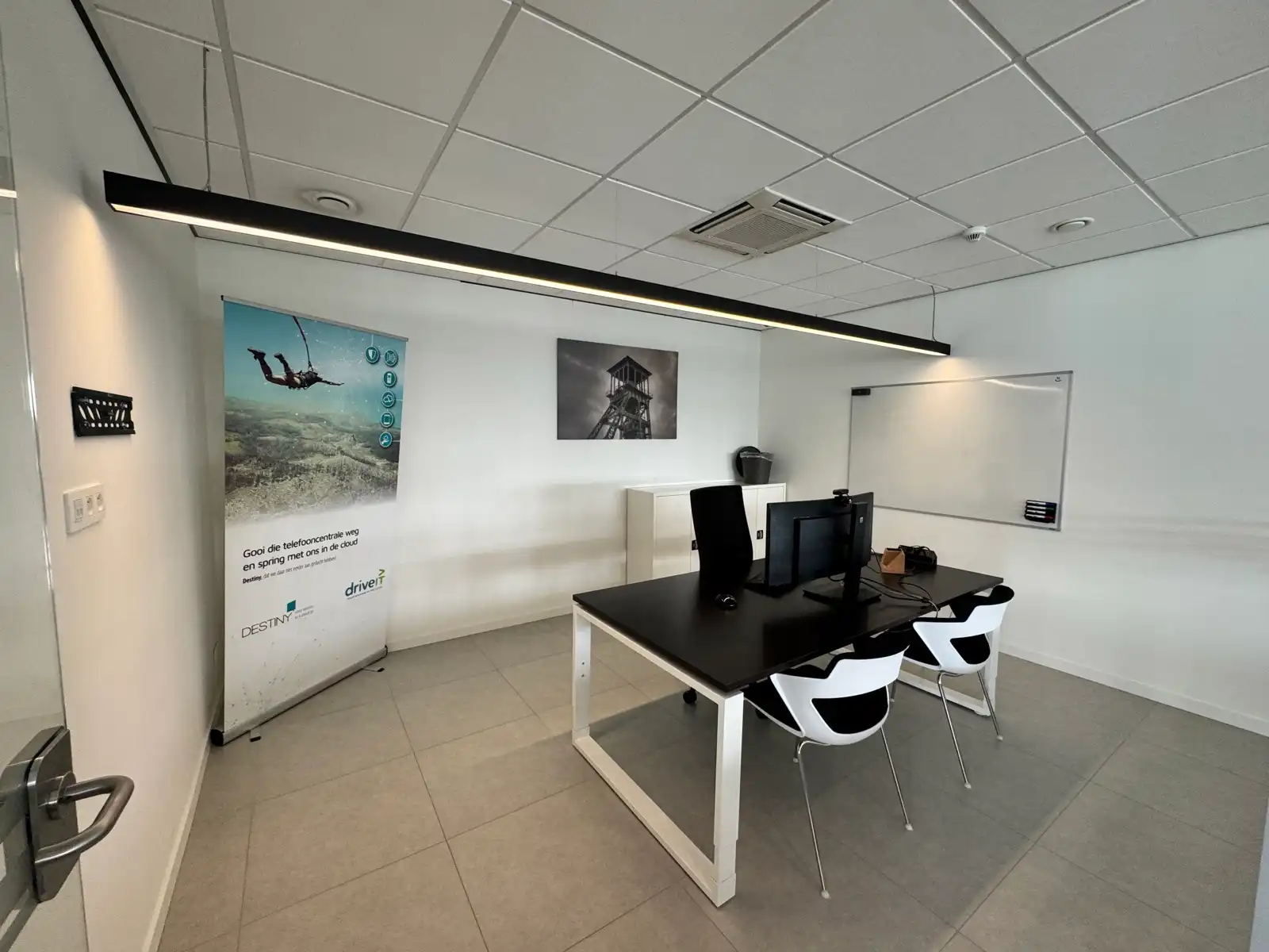 Kantoorruimte van ca. 400 m² te huur | Herentals foto 9