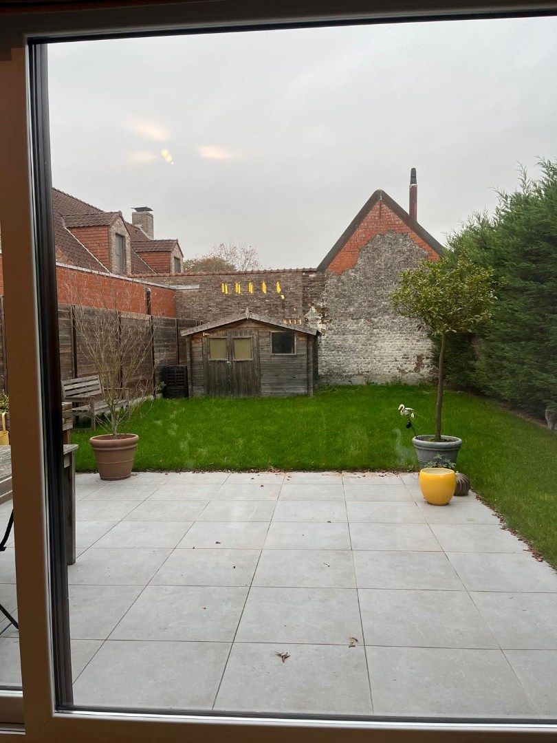 Energiezuinige Half Open  met garage foto 9