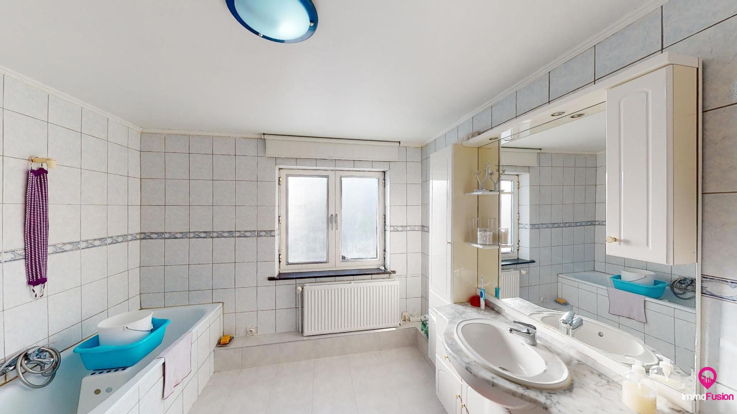 Aangename rijwoning met 3 slaapkamers in leuke woonomgeving! foto 16