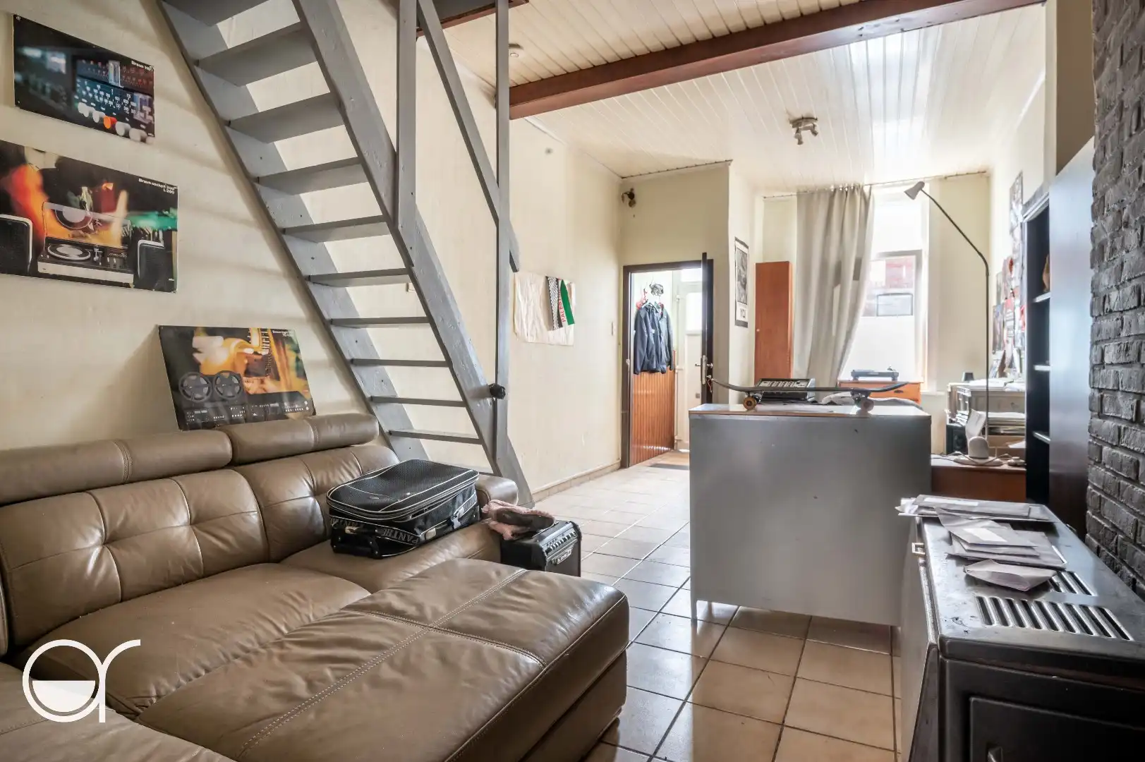 Op te frissen woning nabij station Gent-Sint-Pieters foto 3