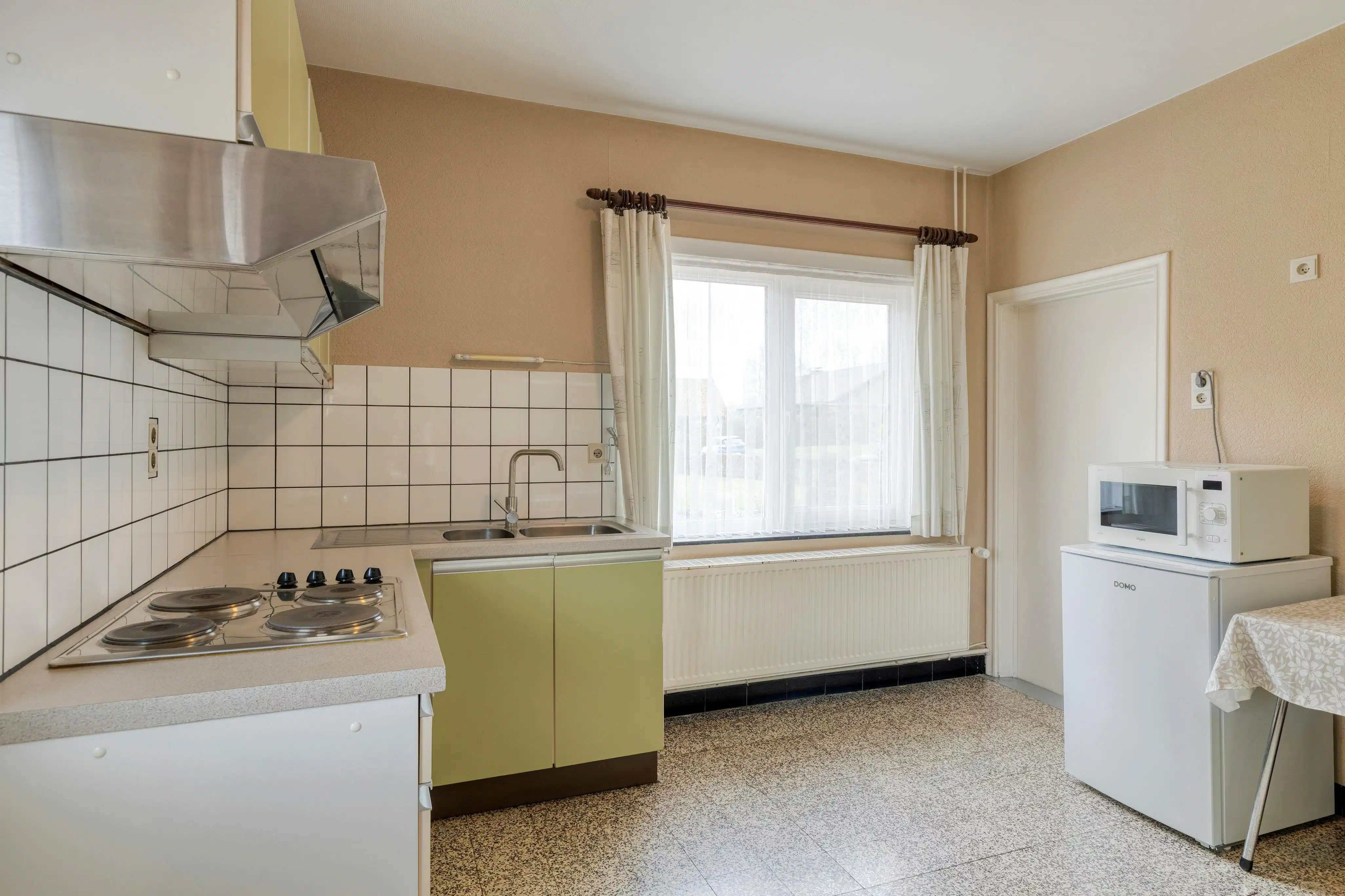 Op te frissen halfopen bebouwing in Stevoort  foto 6