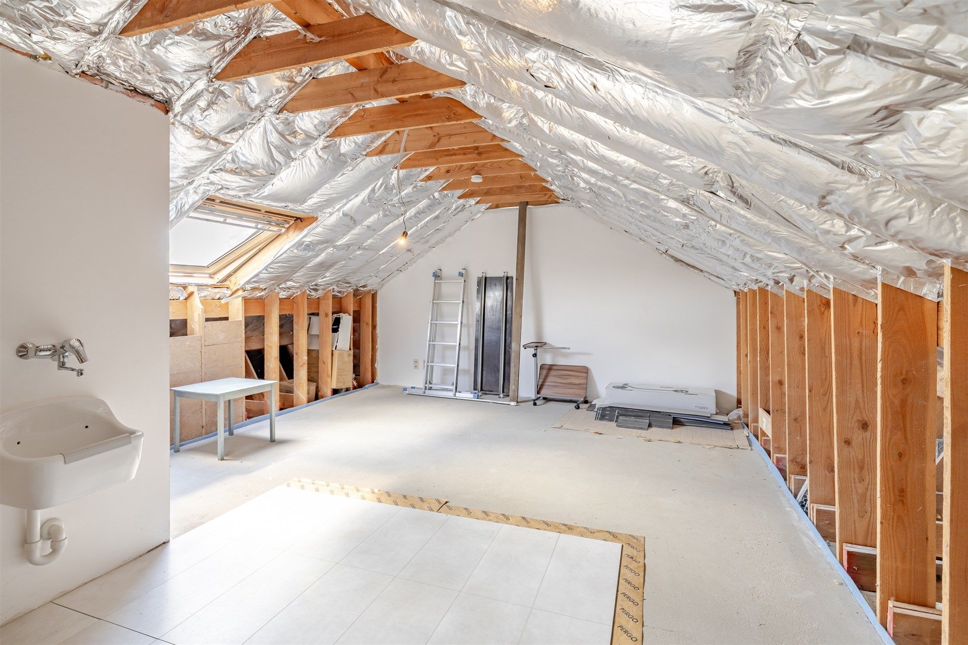 Prachtige woning met 4 slks, garage en stadstuintje foto 25