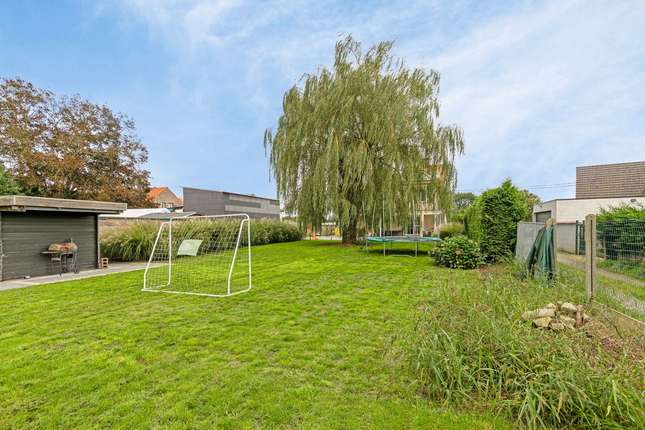 Woning met 4 slpk, ruimte voor vrij beroep en tuin. foto 28