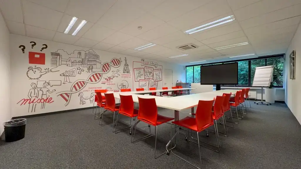 Gelijkvloerse kantoren te koop langs Singel in Antwerpen foto 11