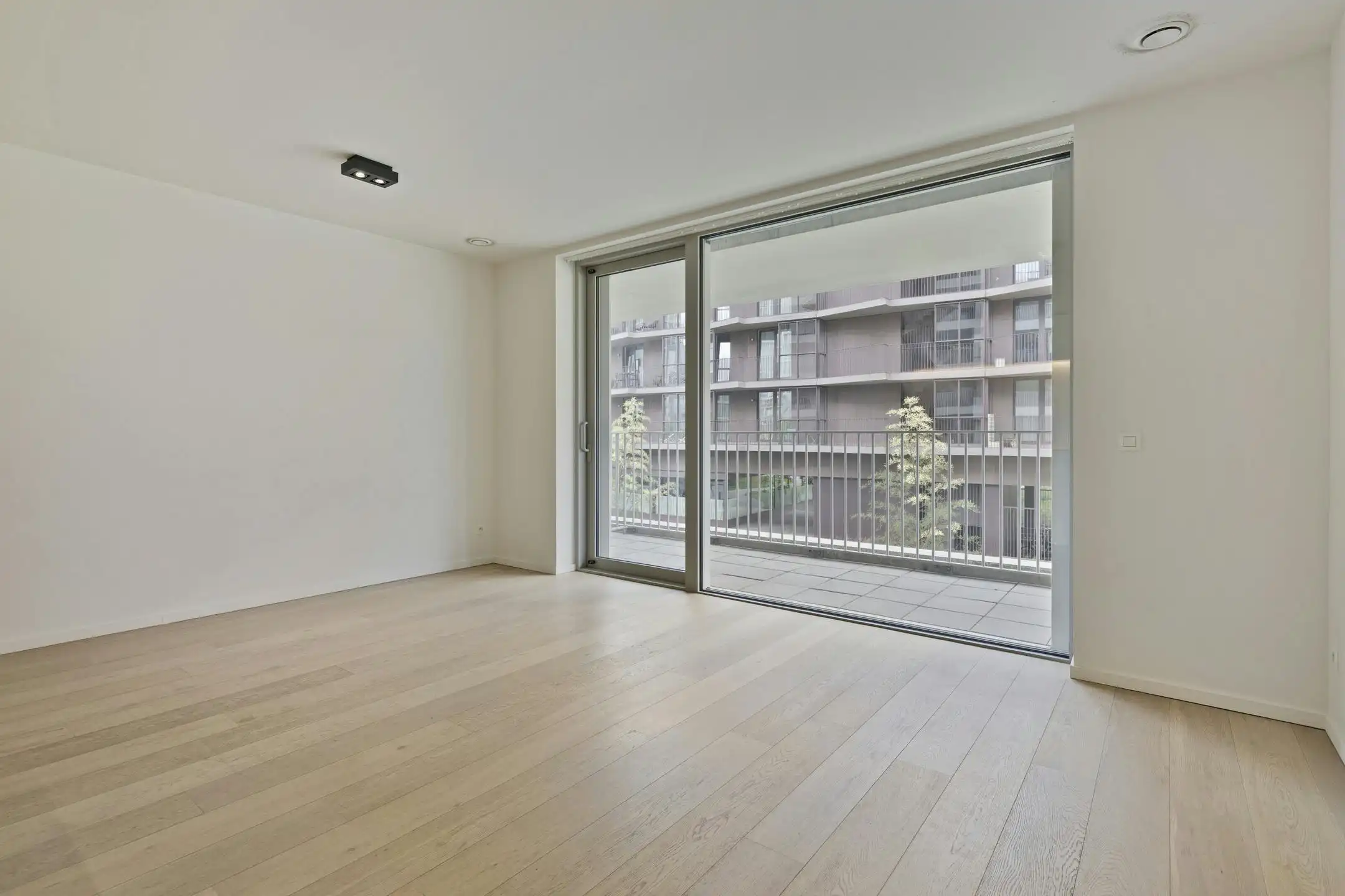 Recent appartement te koop in residentie Havn Antwerpen Zuid foto 4