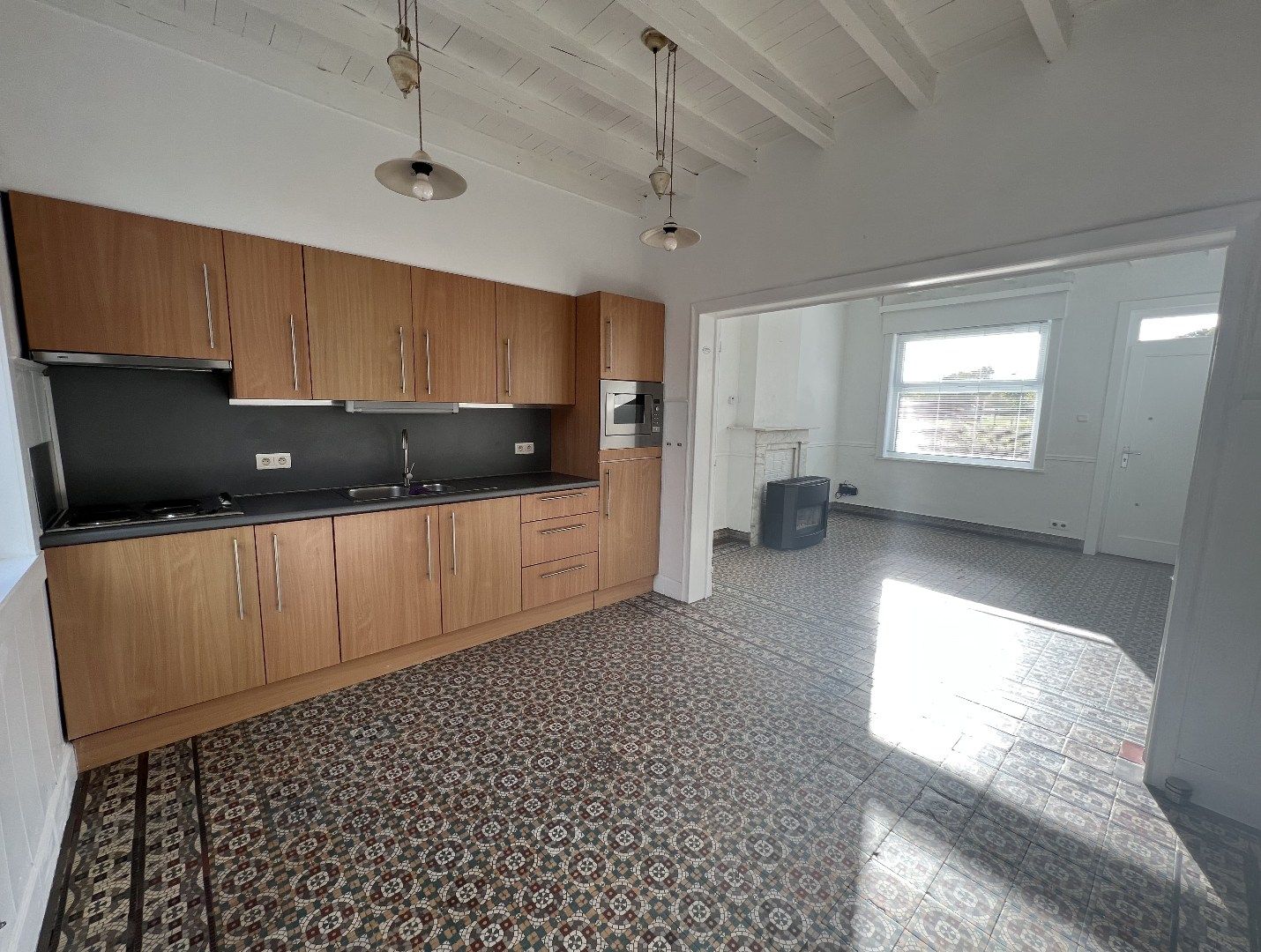 GEZELLIGE WONING MET DRIE SLAAPKAMERS, GARAGE EN TUIN foto 6