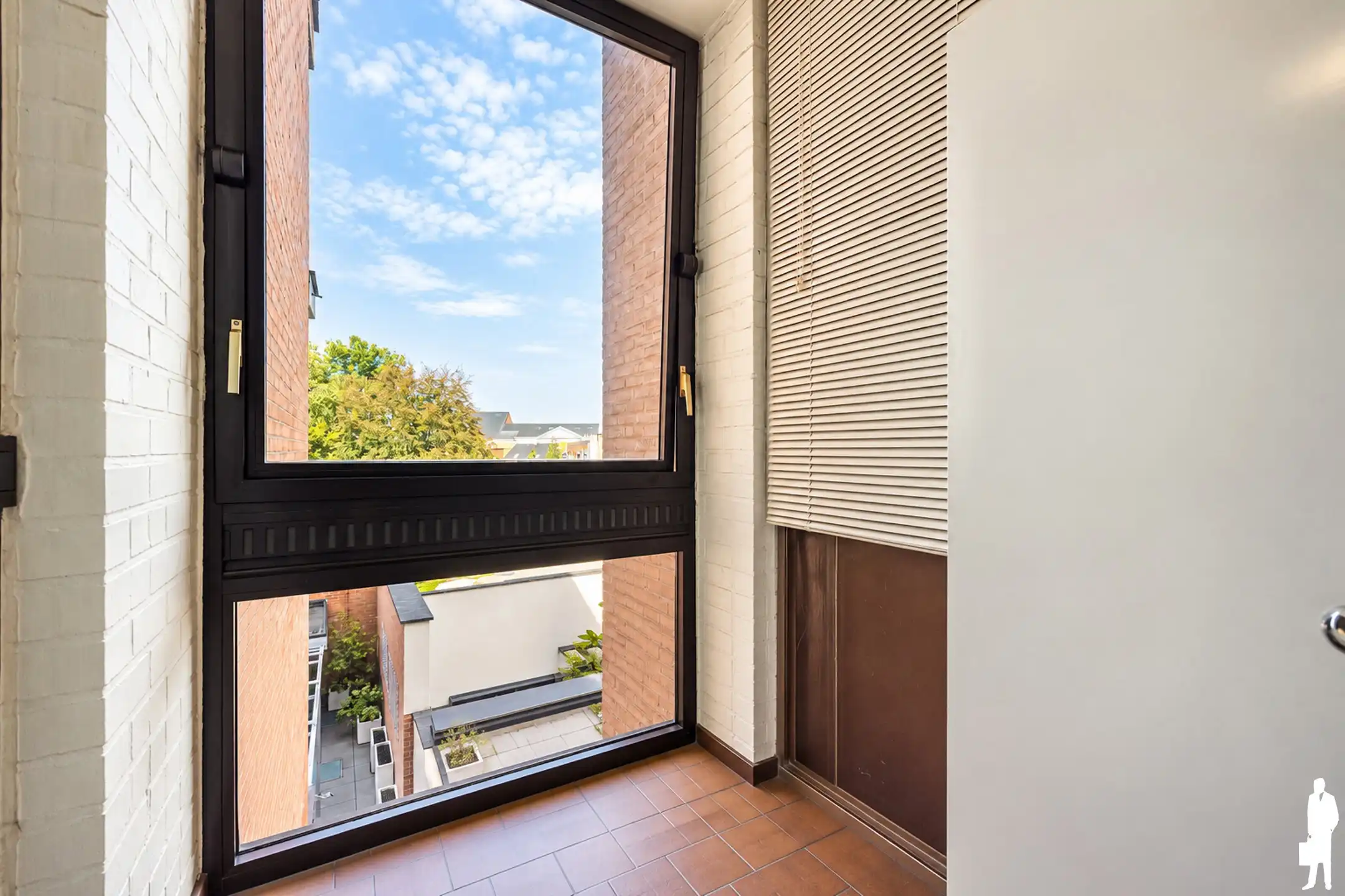 Ruim appartement met 2 slpk en 3 terrassen aan de Grote Markt foto 17
