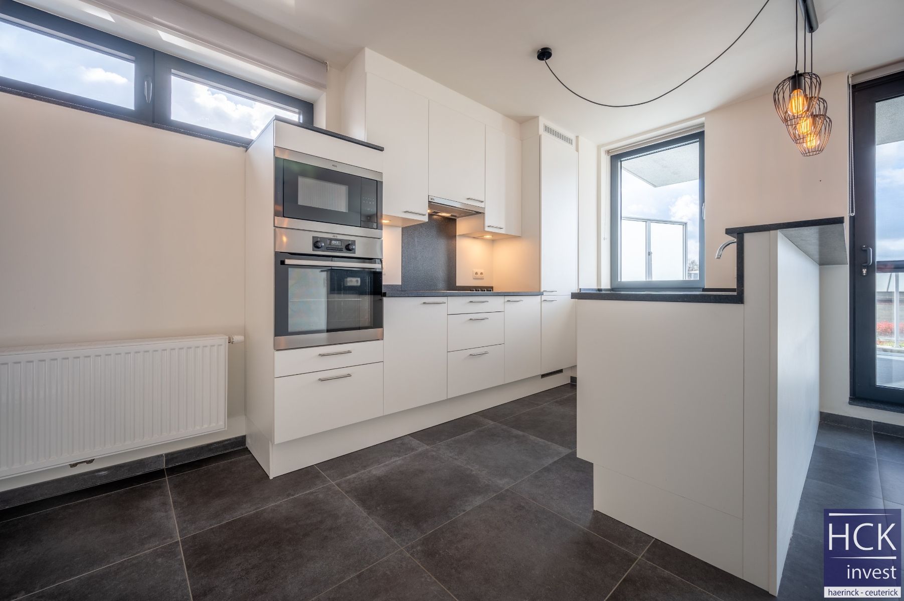 VICHTE - Lichtrijk en energiezuinig appartement met 2 SLPK én ruim terras! foto 5