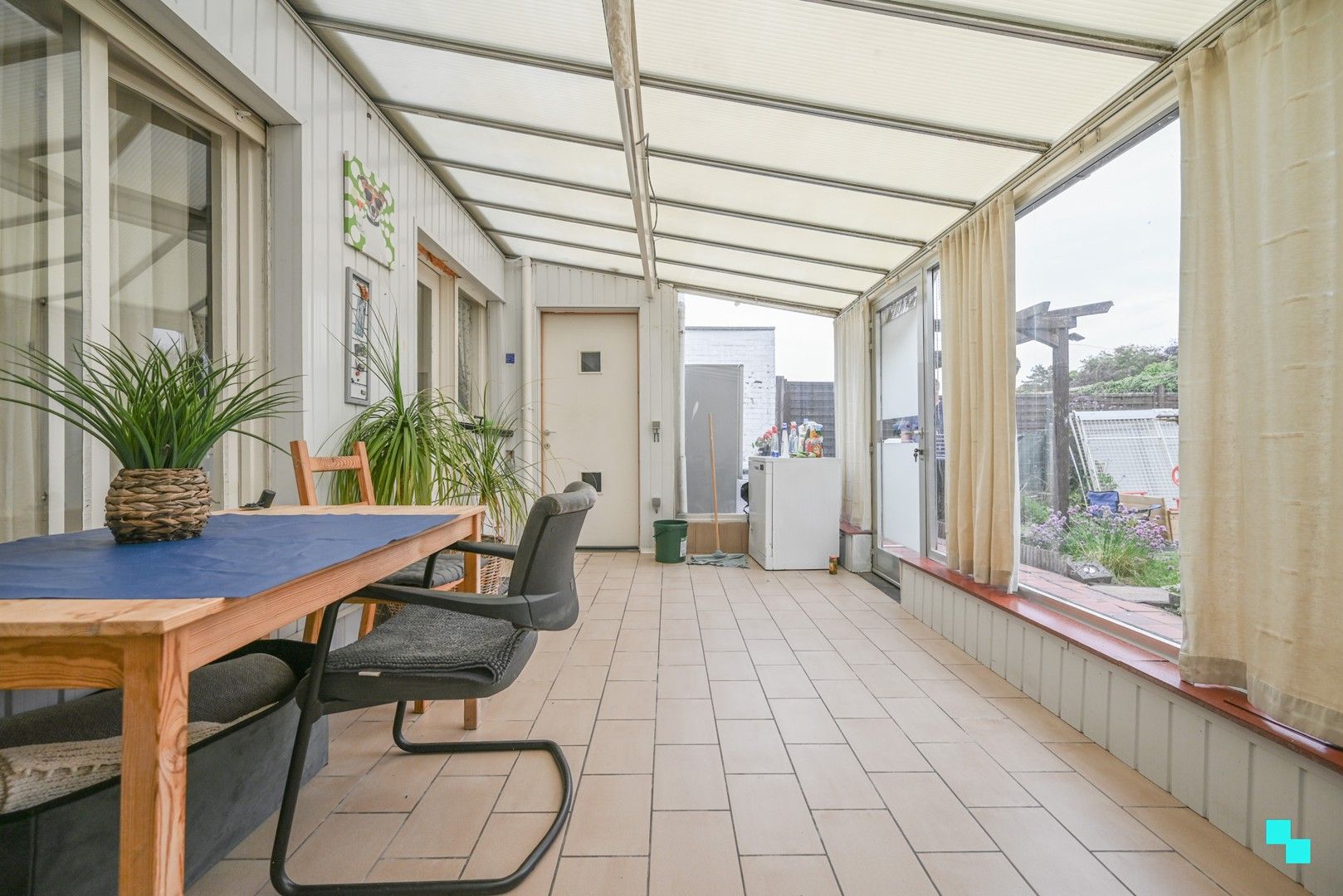 Rustig gelegen woning met vier slaapkamers foto 14