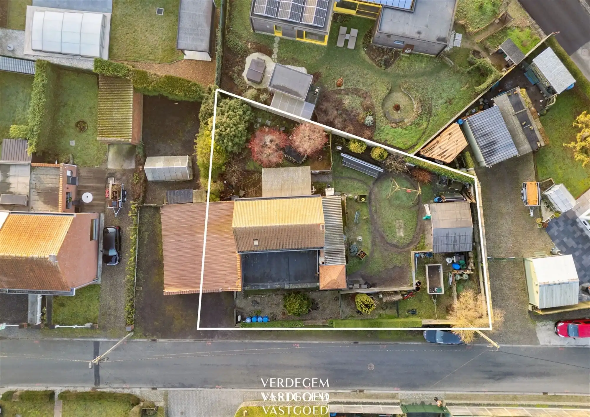 Renovatie of projectgrond voor 2 woningen foto 2