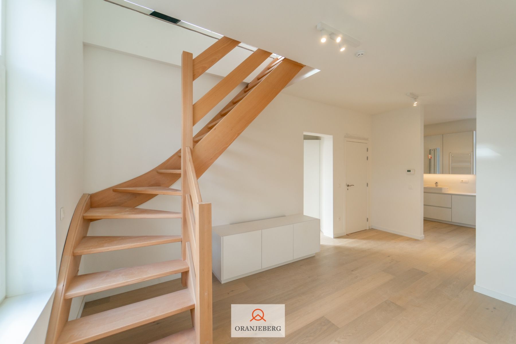 Prachtige duplex met zonnig terras aan Coupure foto 8