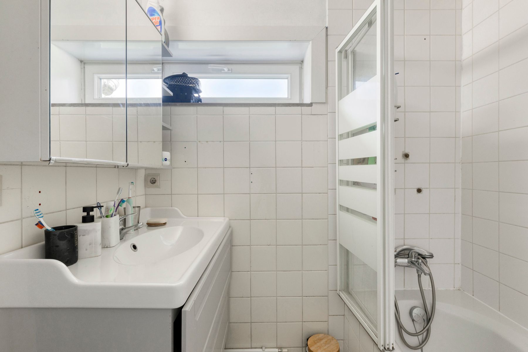 Instapklare GB met 4 slpk, tuin en garage! foto 14