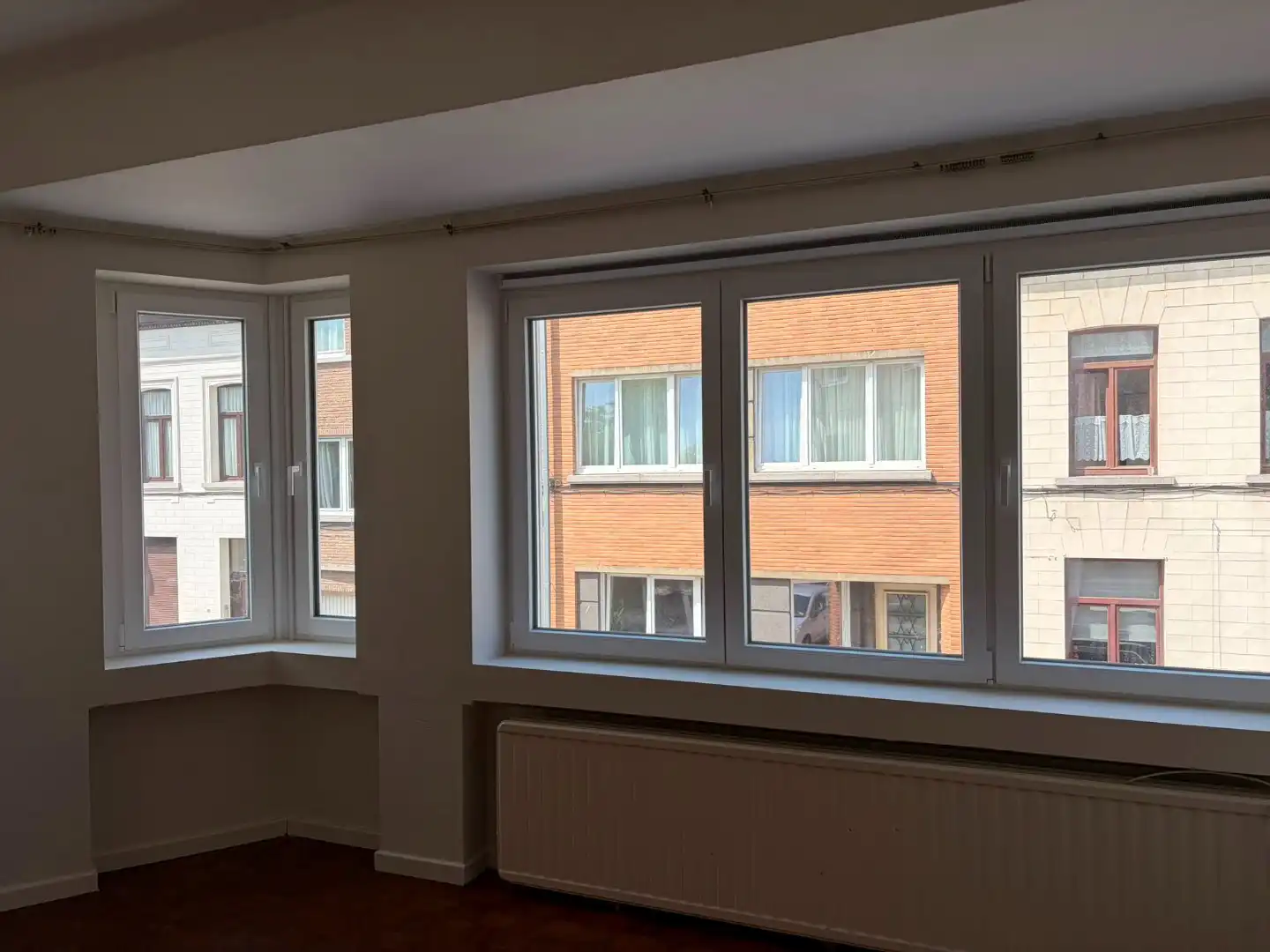 Centraal gelegen studio - nabij Brugmann ziekenhuis foto 5