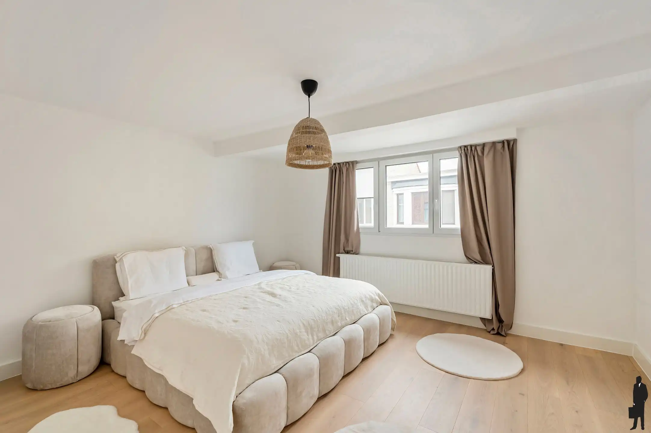 Volledig gerenoveerde woning met +3 slpk en 2 bad foto 13