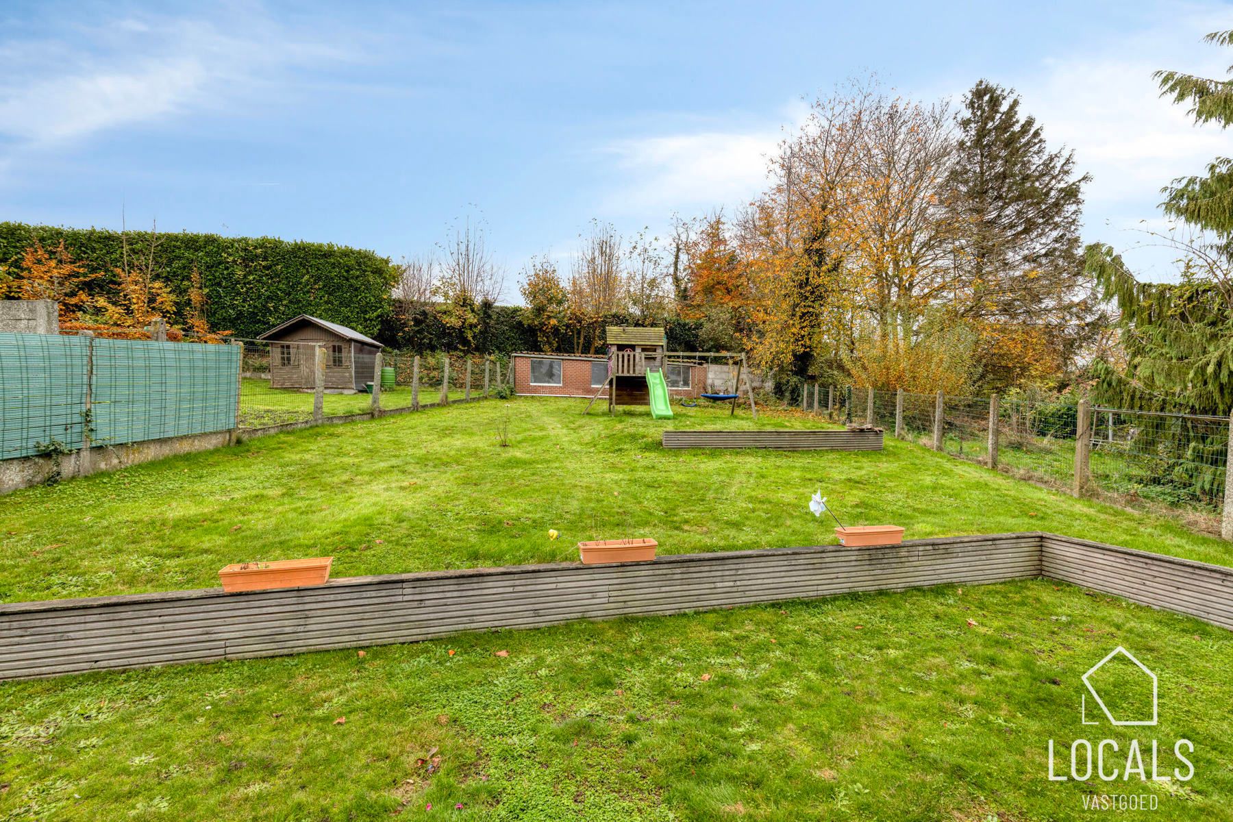 Halfopen bebouwing in het pitoreske Pollare foto 27