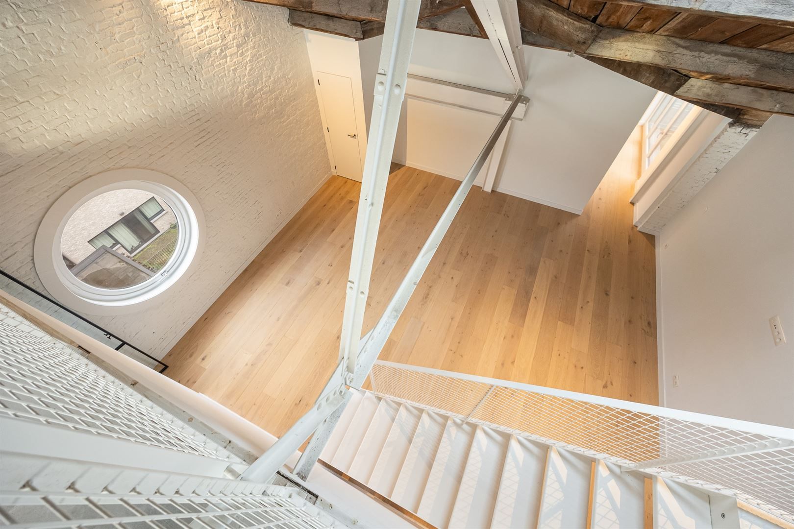 Industriële loft met 3 slaapkamers foto 7