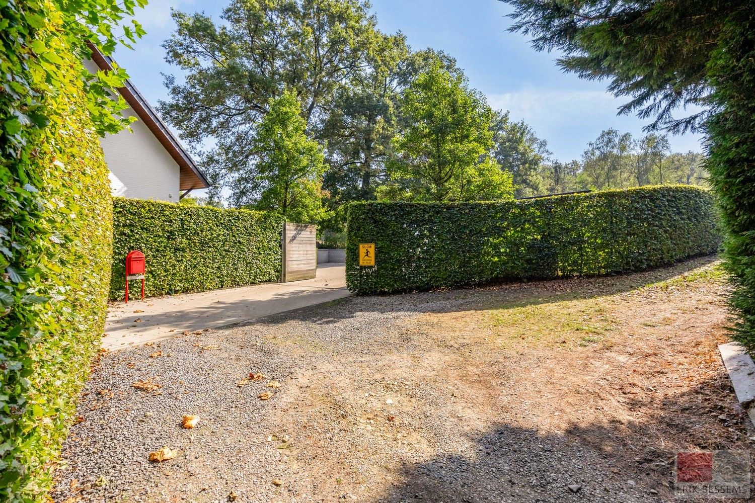 Bijzonder landhuis op bijzondere locatie grenzend aan Kattevennen en in de directe omgeving van Genk-Centrum foto 82