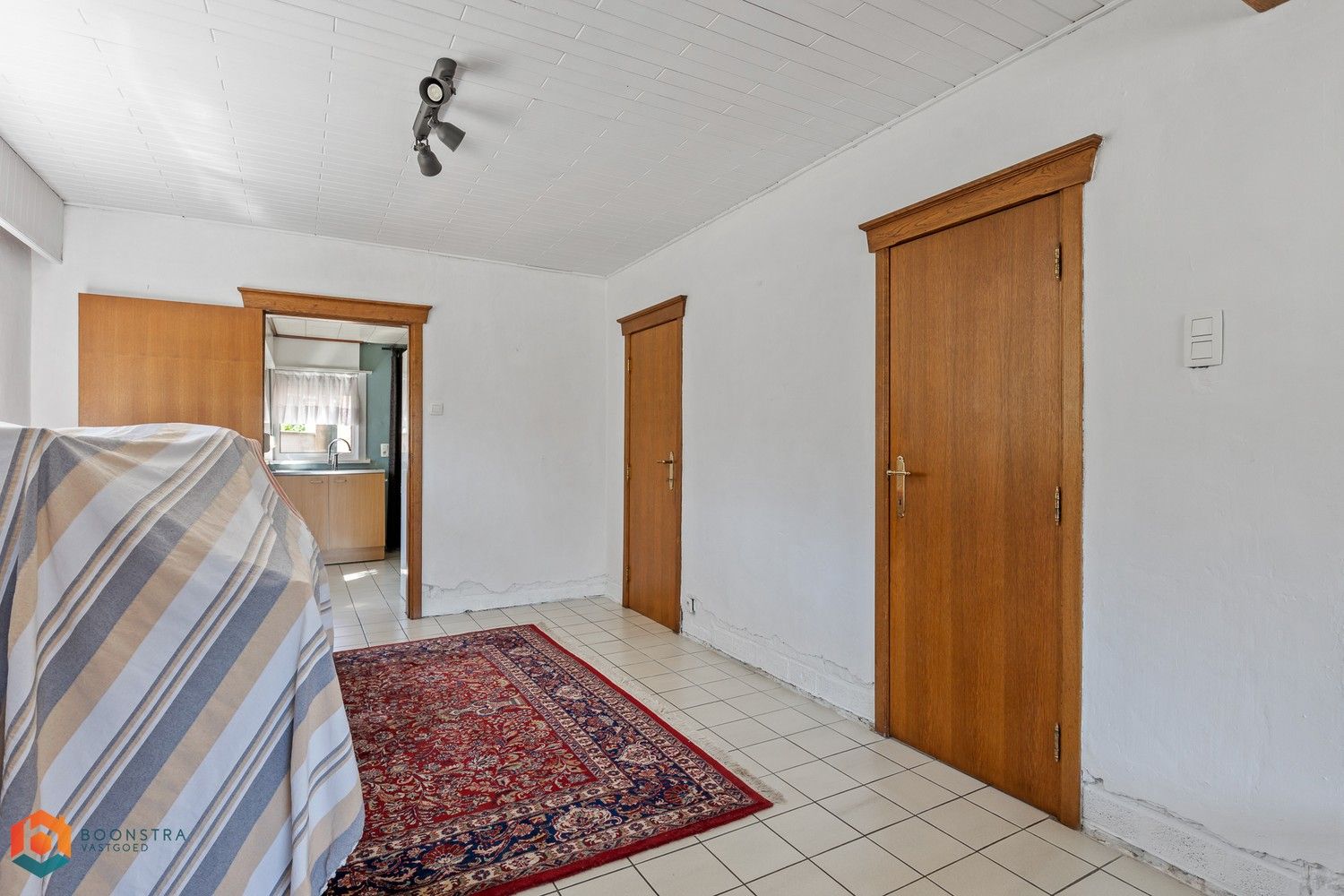Te renoveren woning met 2 slpkrs te Heist-op-den-Berg foto 4