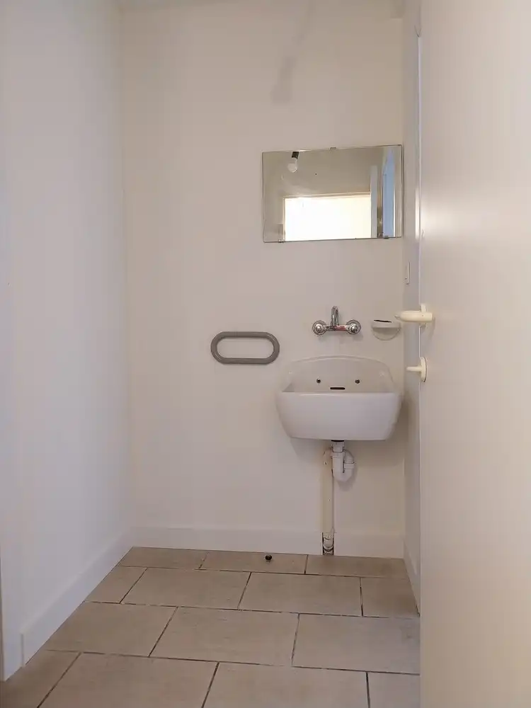 Luxe gelijkvloers appartement met grote tuin in Ruddervoorde foto 14