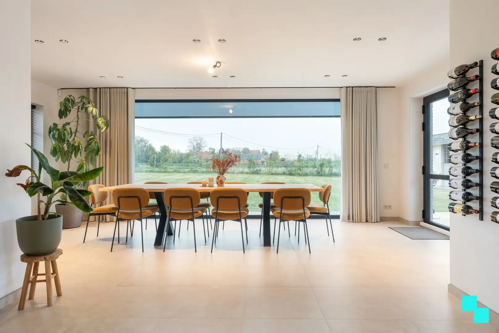 Landelijk gelegen te Ardooie: unieke nieuwbouwwoning (2023) met twee bijgebouwen op een perceel van 5.000 m² foto 11