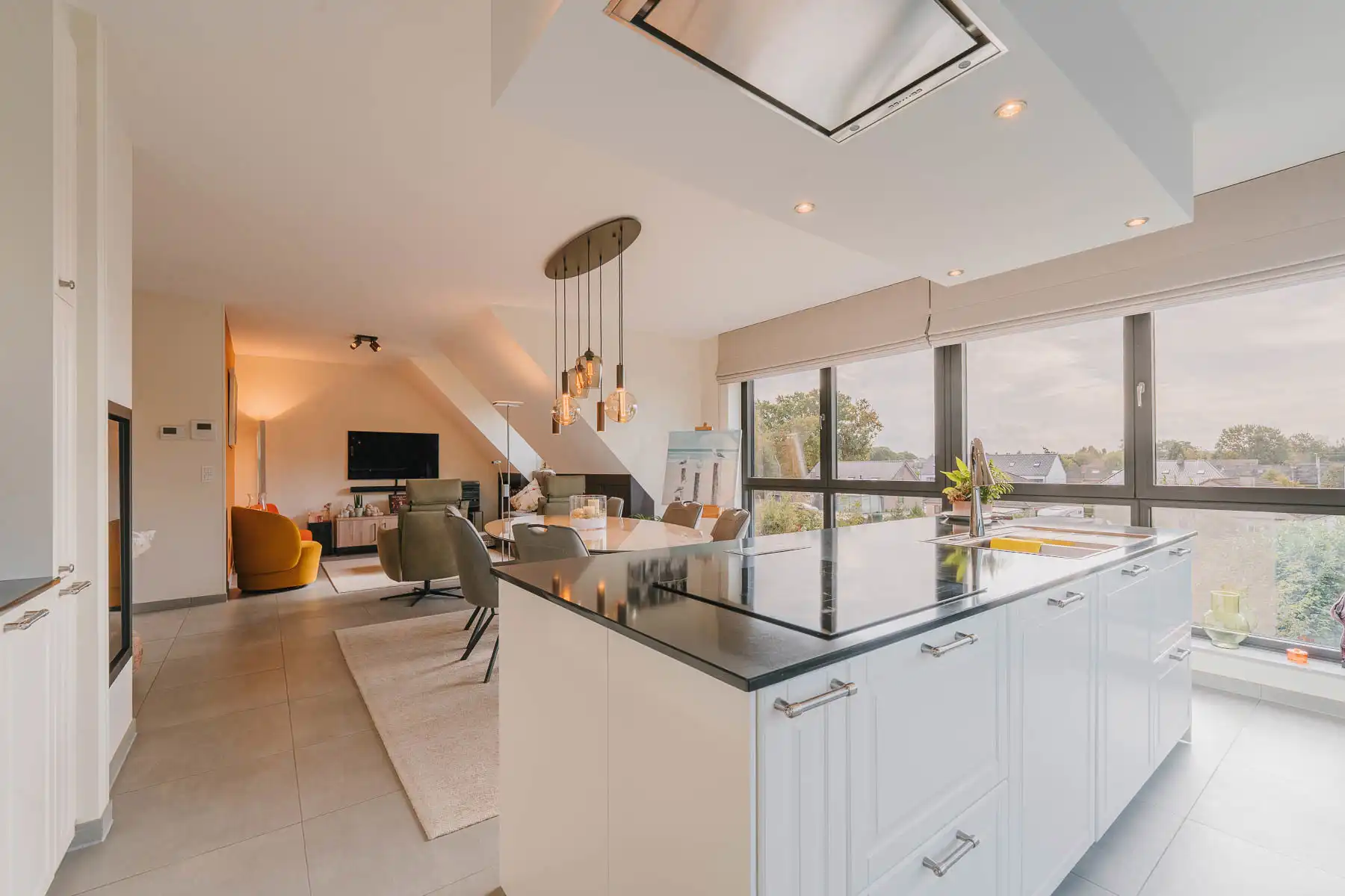 Prachtige penthouse met riant terras foto 27