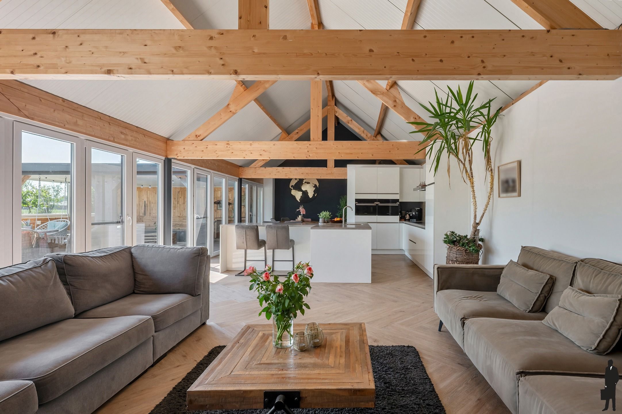 Idyllisch gelegen hoeve met 5 slpk, 2 badk. in Weelde foto 4