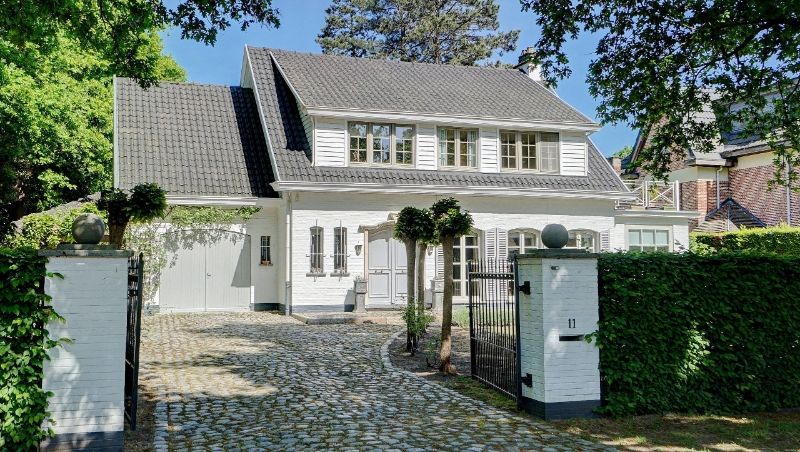 Stijlvolle villa van 300m² met 4 slaapkamers op 12a70ca foto 29