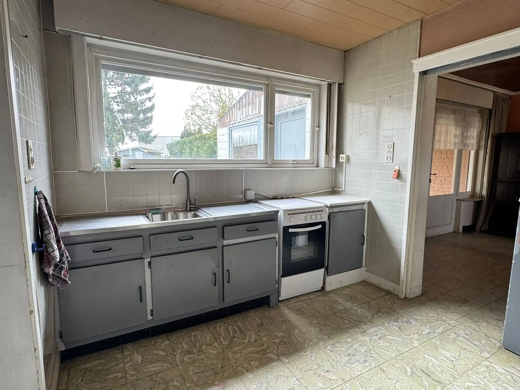 Op te frissen woning met 4 slaapkamers foto 6