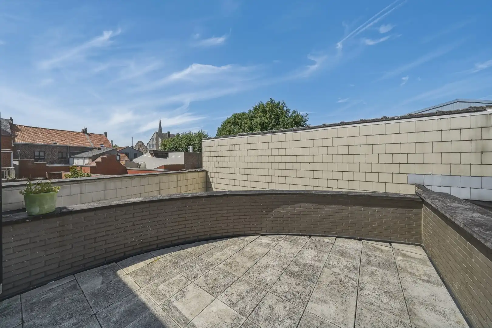 Verhuurd appartementsgebouw met 3 woonentiteiten foto 16