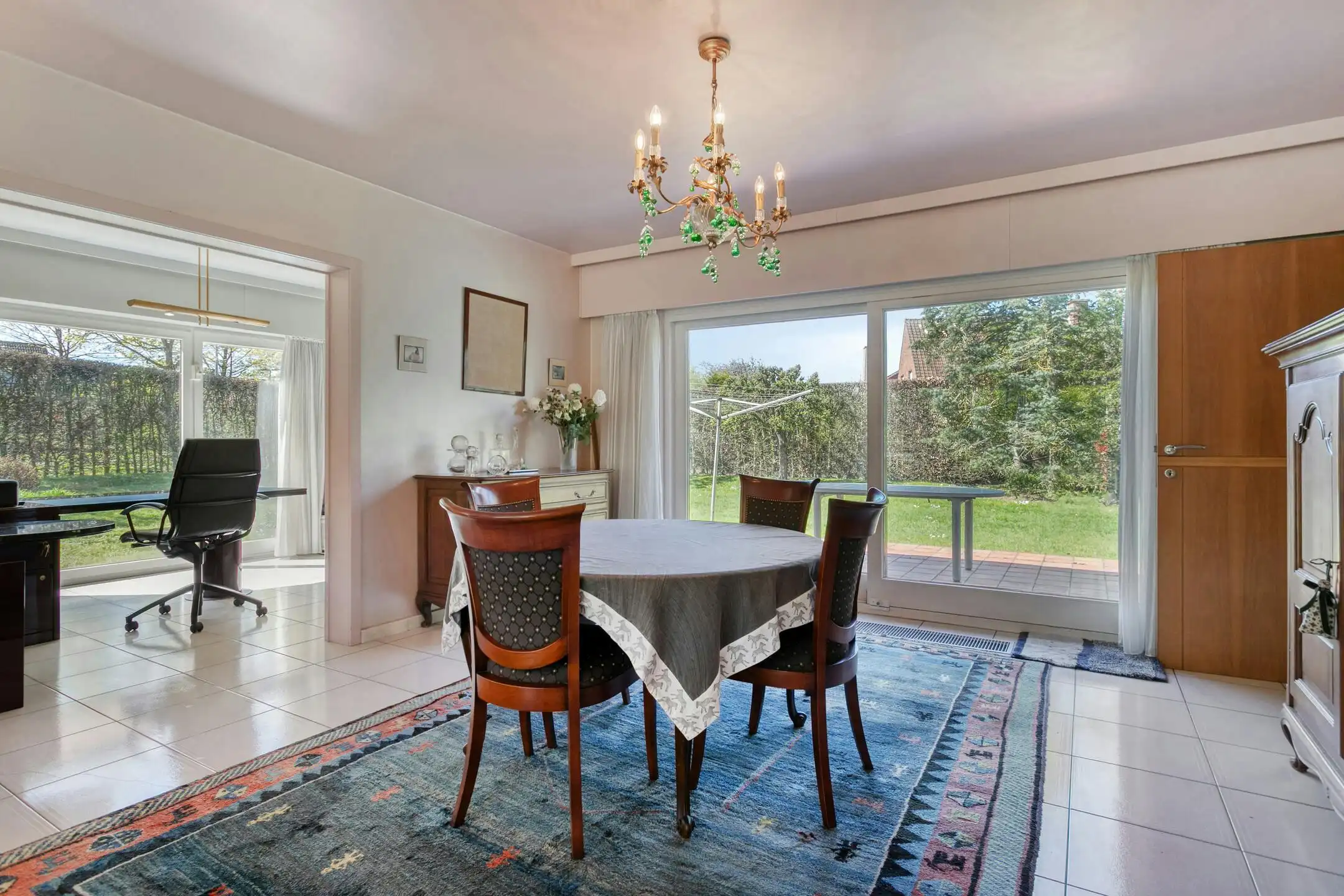 Ruime villa op 1098m²  te koop op Hoog Kortrijk foto 5