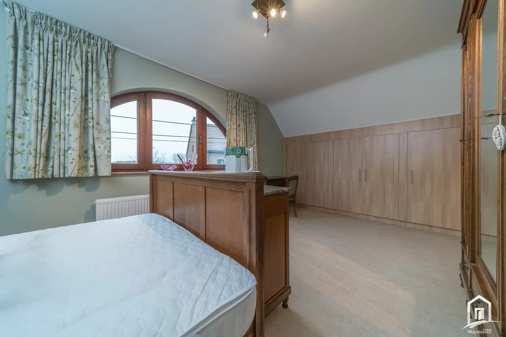 Zeer degelijke, ruime en gezellige viergevelwoning foto 22