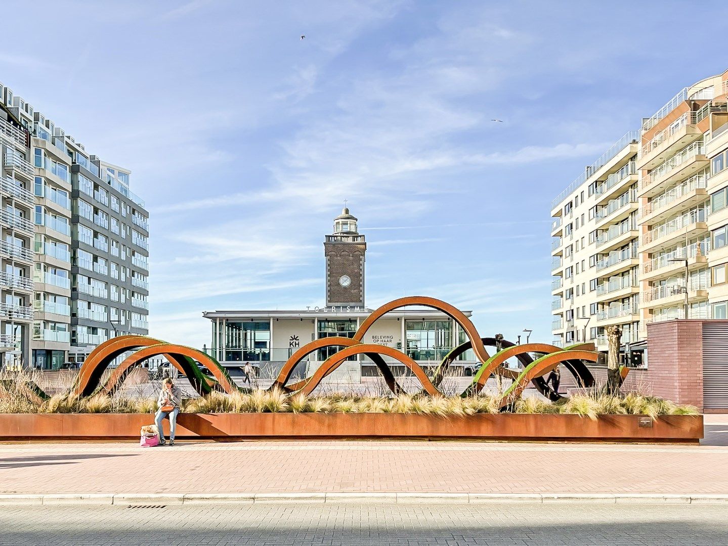 ()=>{if(producerUpdateValueVersion(node),producerAccessed(node),node.value===ERRORED)throw node.error;return node.value} Lichttorenplein 0 - - 8300 Knokke