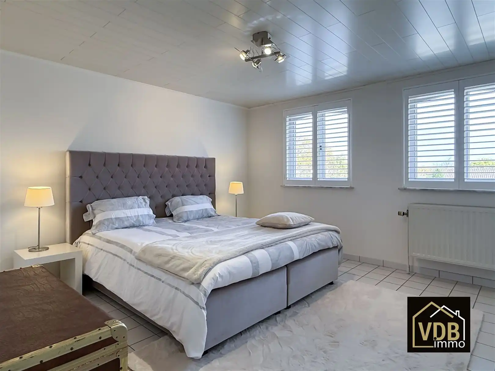 Instapklare halfopen bebouwing met 3 slaapkamers foto 13