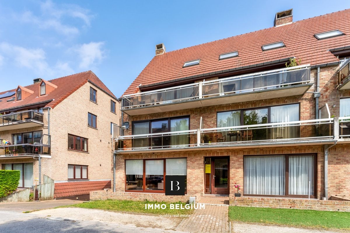 Centraal gelegen appartement met 2 slaapkamers en ruim terras foto 1