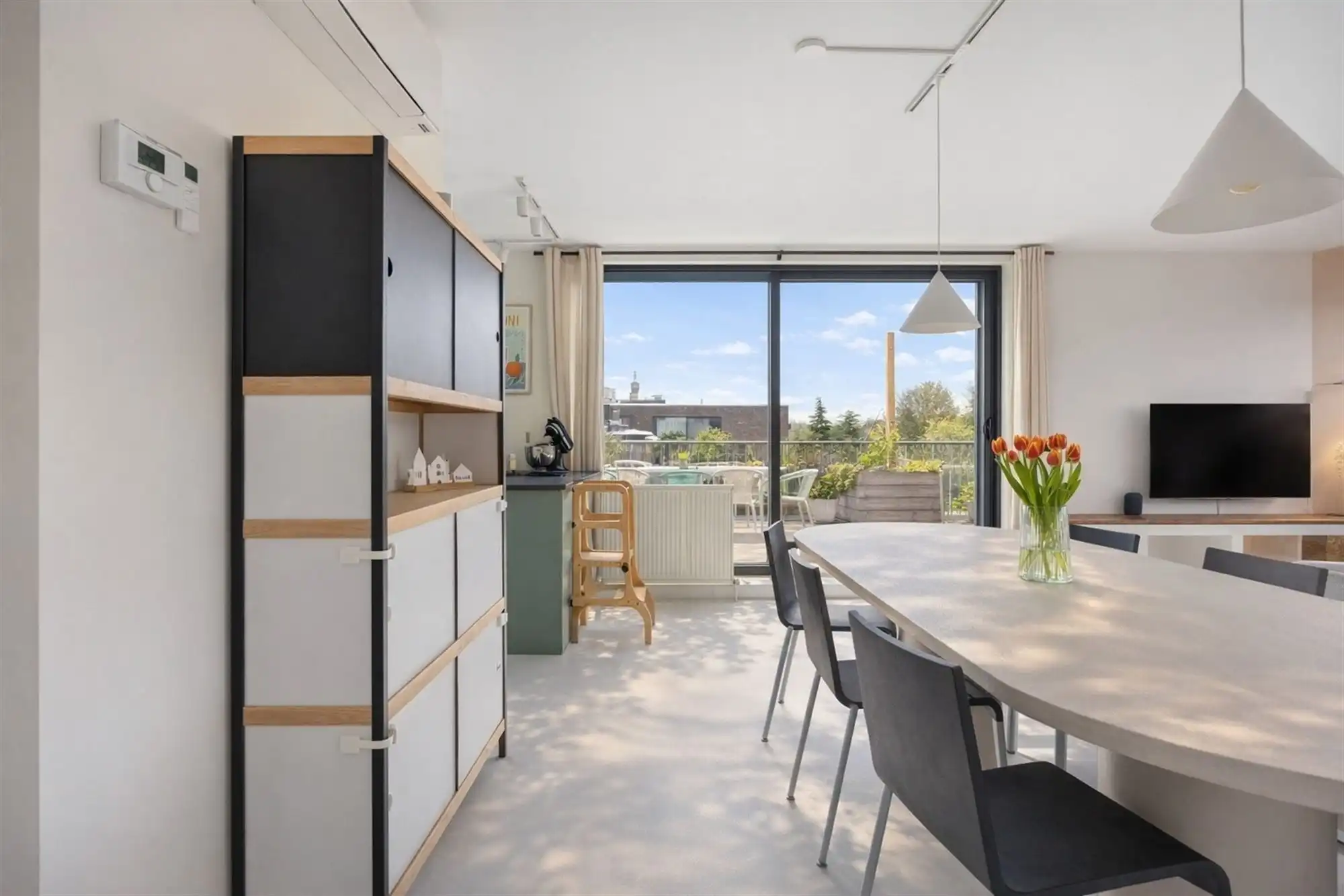 Penthouse met 2 terrassen (40m²) te Pulhof in Berchem foto 4