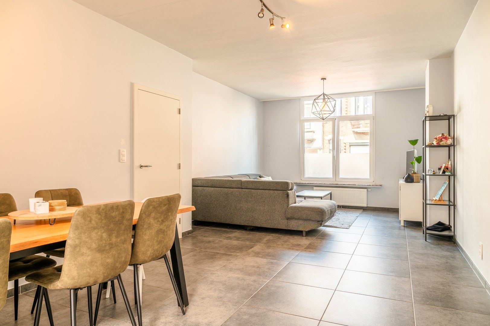 Moderne woning met 3 slaapkamers foto 2